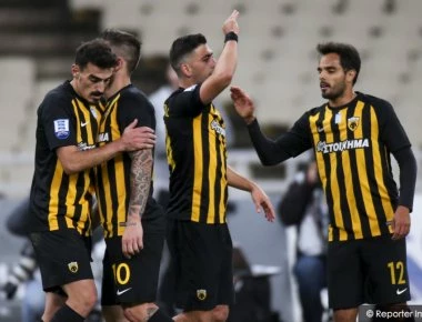 ΑΕΚ: Τιμωρία 4 αγωνιστικών από την UEFA σε Λιβάγια και Λόπες